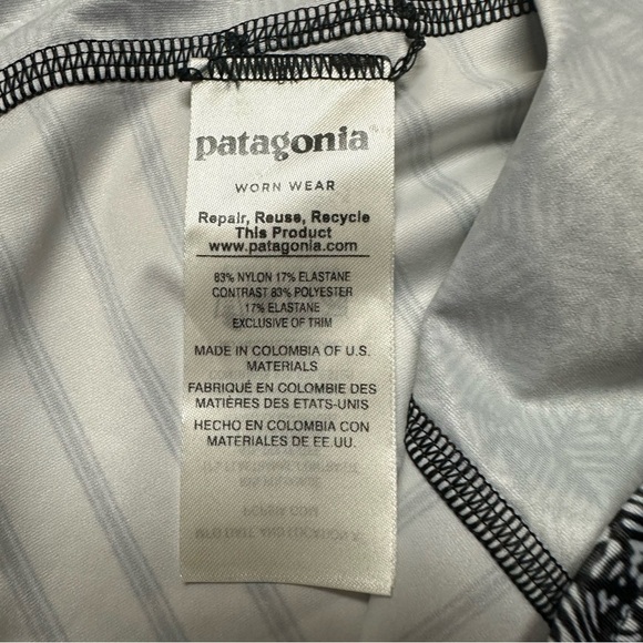 Patagonia Worn Wear Women’s Short-Sleeved Micro Swell Rashguard. Size Large - Picture 6 of 8